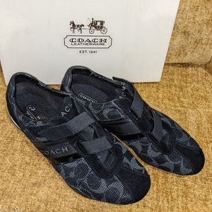 Womens Coach Jenney 9.5m old stock nwb